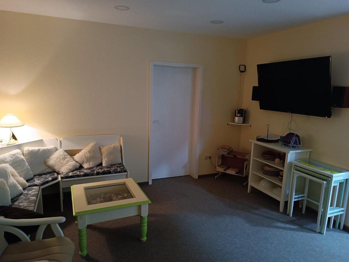 Ferien Wohnung -Leuchtturm Oldenswort エクステリア 写真